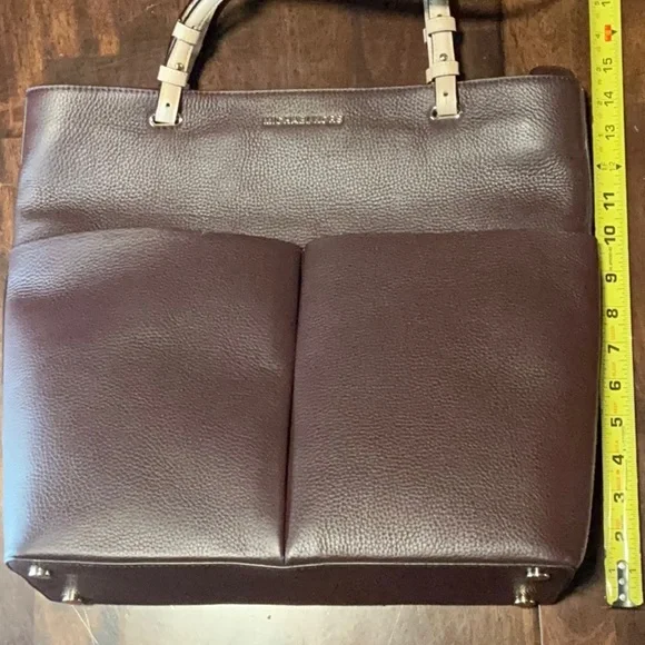 Michael Kors Brown Pebbled Leather Medium Bedford Pocket Tote Bag NWT - Picture 8 of 11